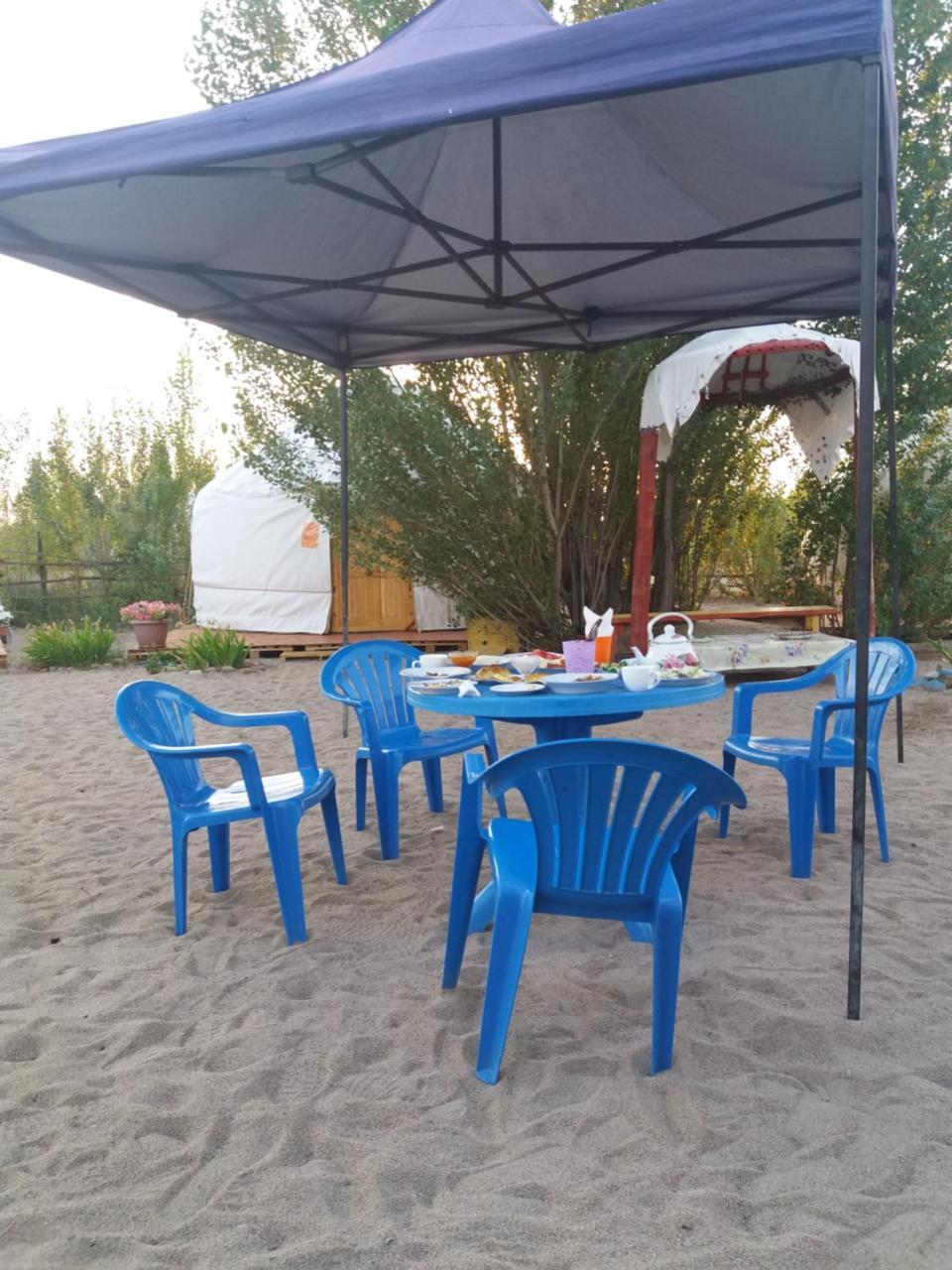 Yurt Camp Tosor Hotel Kültér fotó