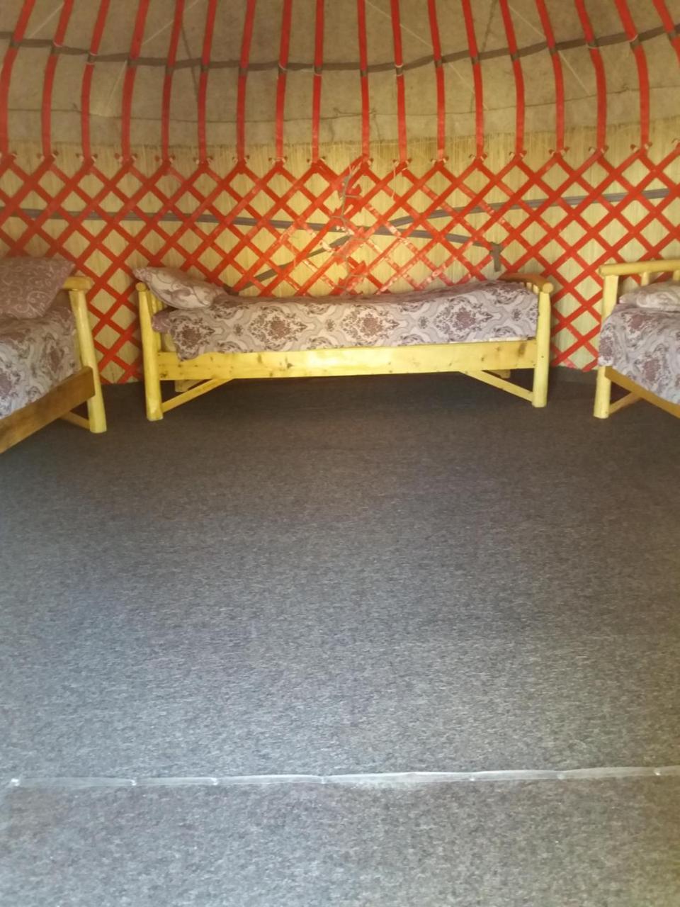 Yurt Camp Tosor Hotel Kültér fotó